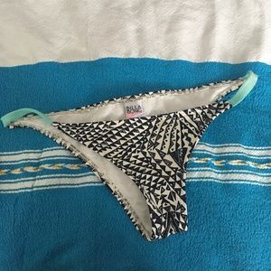 Billabong cheeky bikini bottom